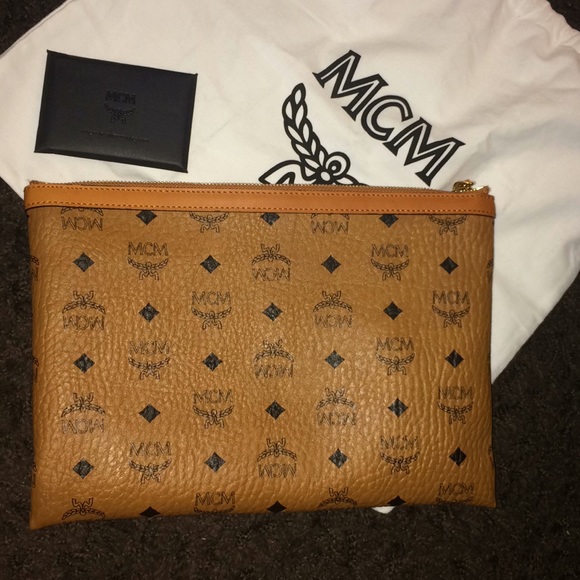 SOLD - Picture 3 of 6